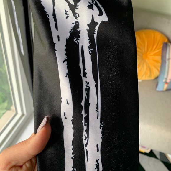 Blackmilk Skeleton Leggings XS - Picture 7 of 11